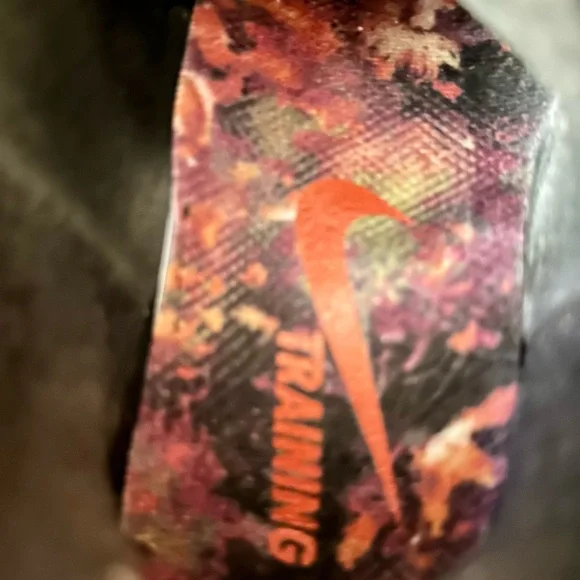 Nike Free Metcon 4 (Size 7) - Picture 4 of 8